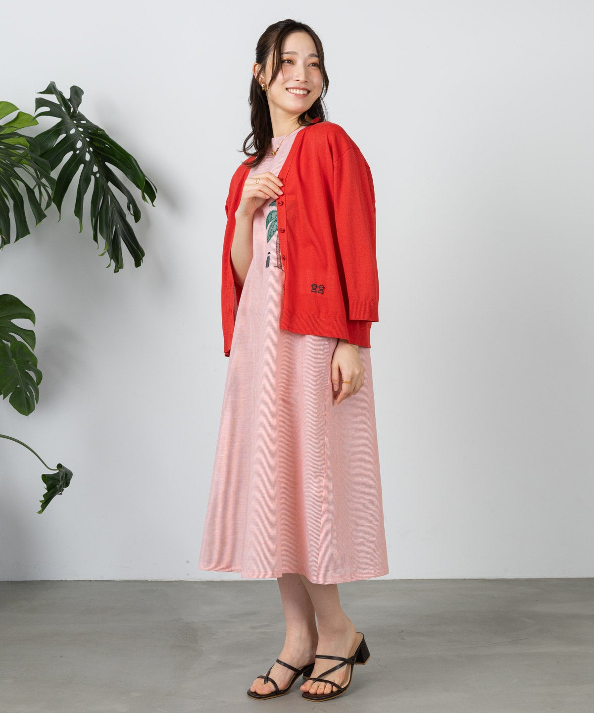 モデル着用画像(レッド)