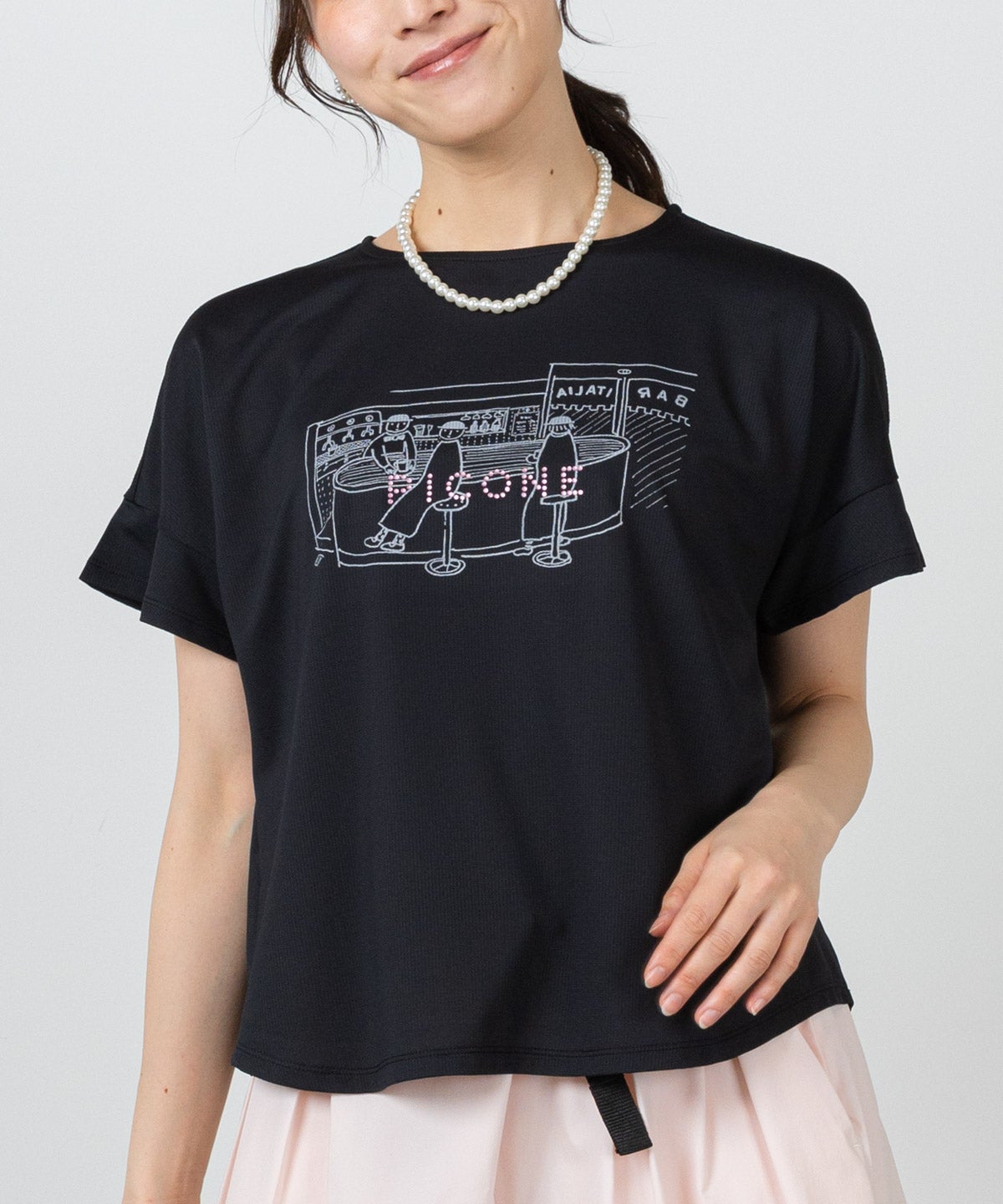 モデル着用画像（ブラック）