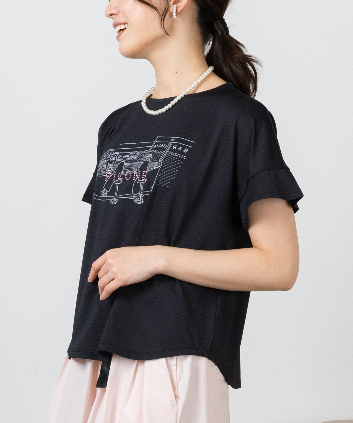 モデル着用画像（ブラック）