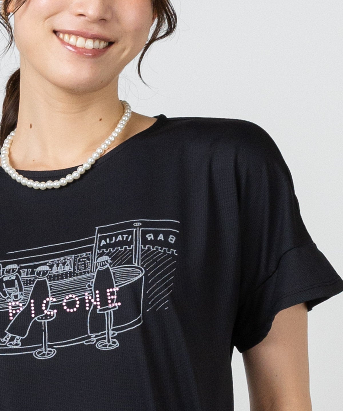 モデル着用画像（ブラック）