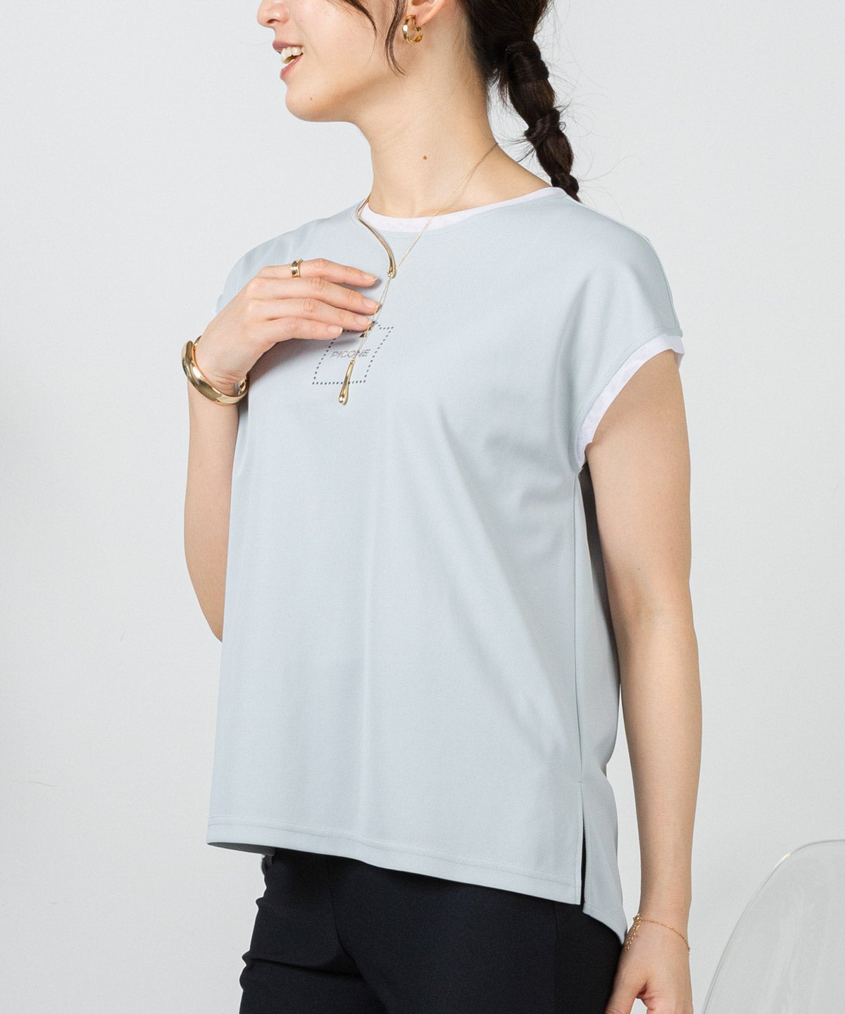 モデル着用画像(ライトグレー)