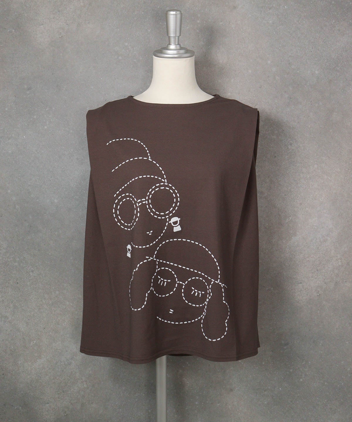 UV冷感タックノースリプルオーバー（ブラウン）前