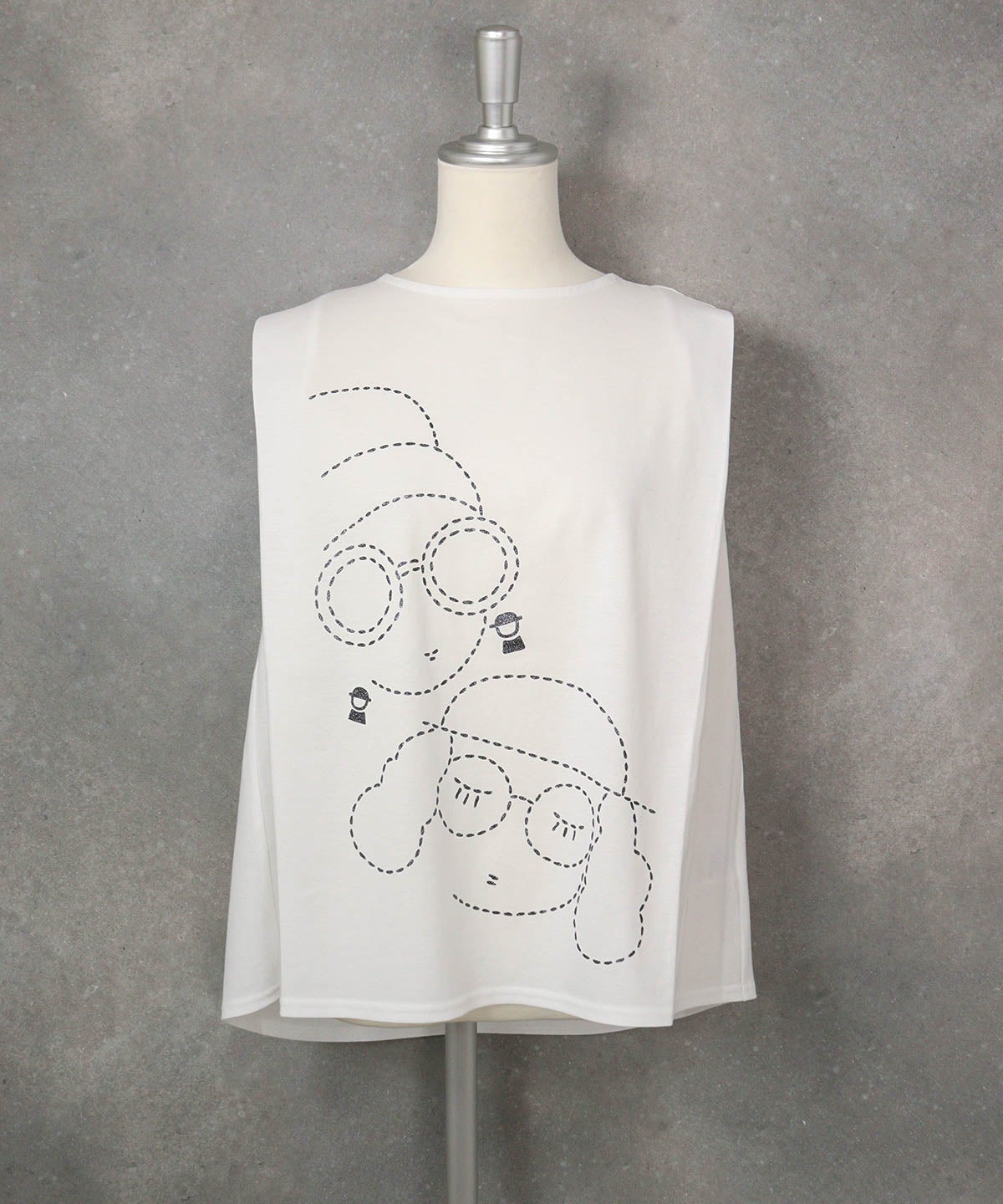 UV冷感タックノースリプルオーバー（ホワイト）前