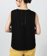 モデル着用画像（ブラック×マルチ）