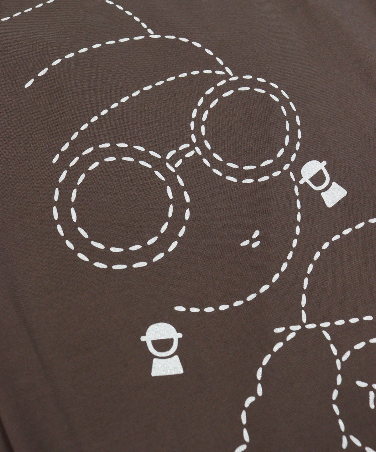 ステッチ調ピコイラストプリント（ブラウン）