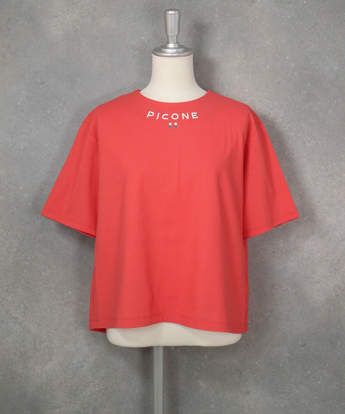 立体刺繍UV冷感プルオーバー（オレンジ）前