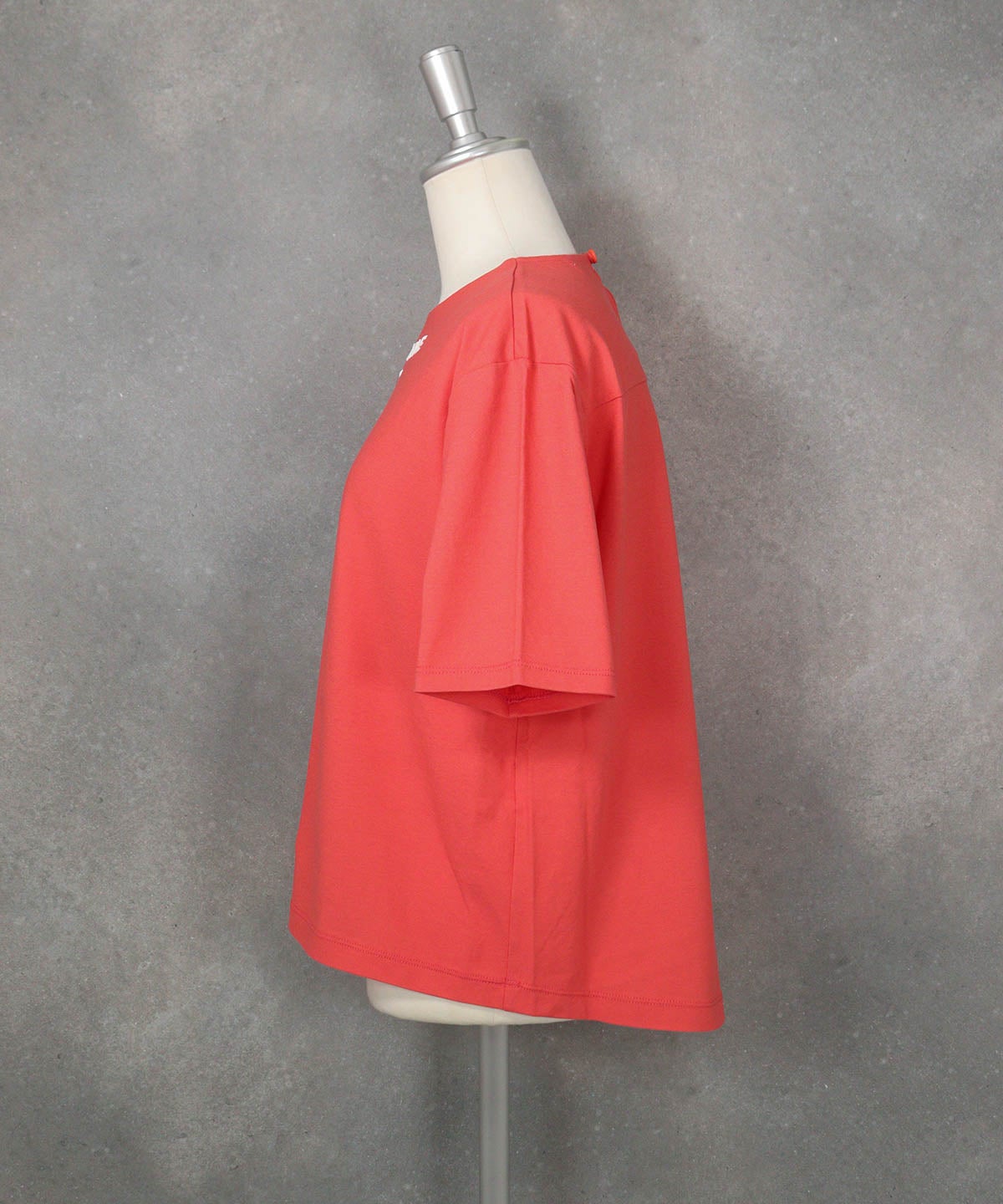 立体刺繍UV冷感プルオーバー（オレンジ）横