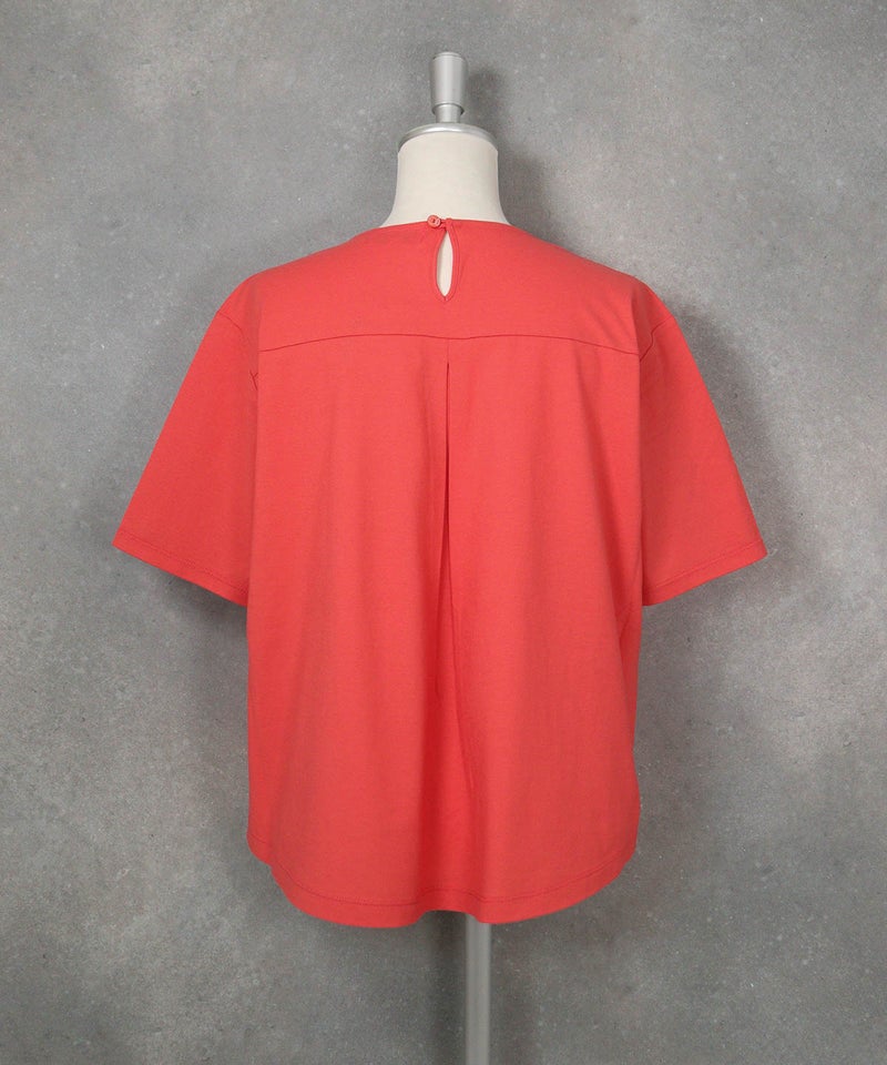 立体刺繍UV冷感プルオーバー（オレンジ）後ろ