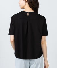 モデル着用画像（ブラック）