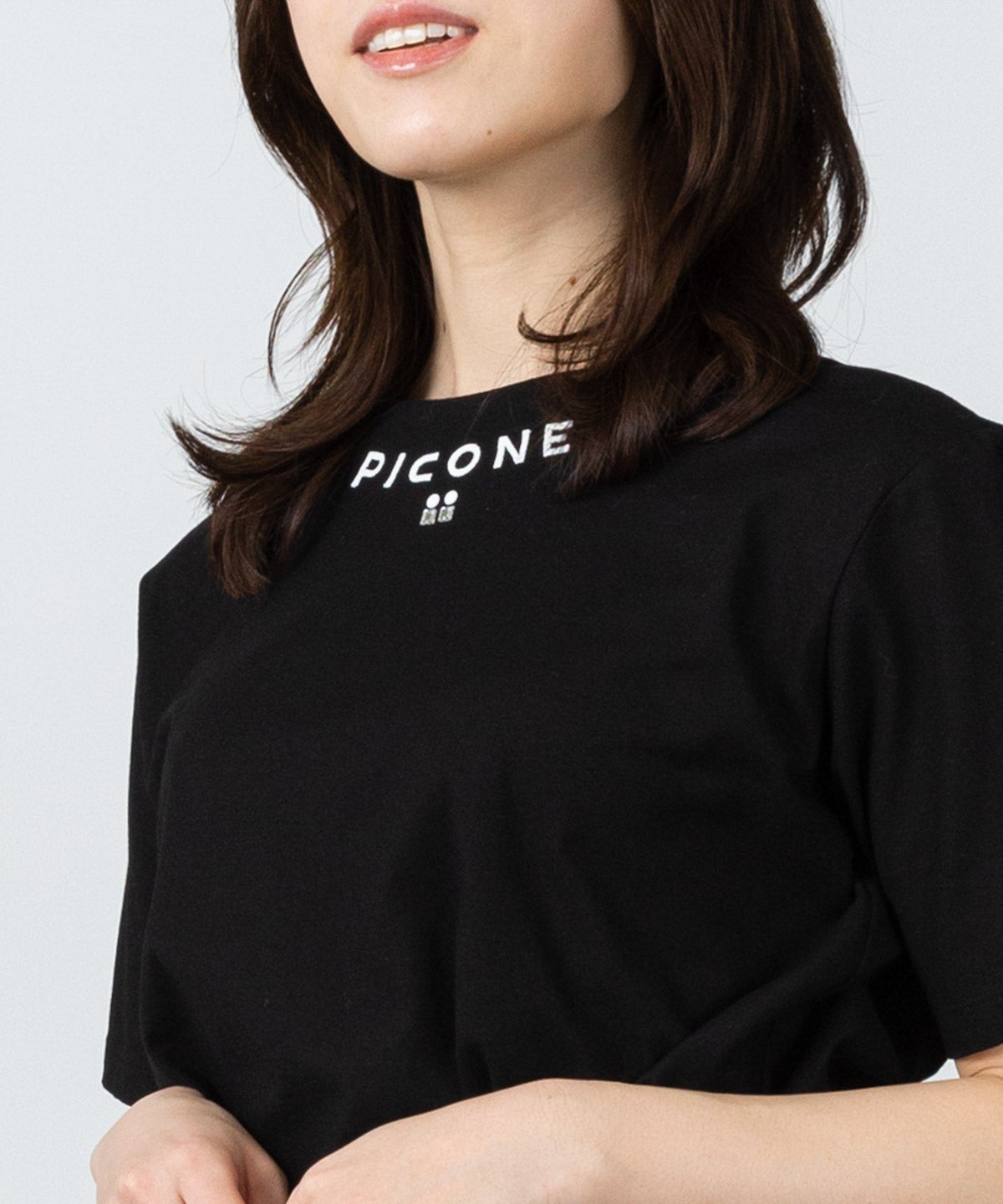 モデル着用画像（ブラック）