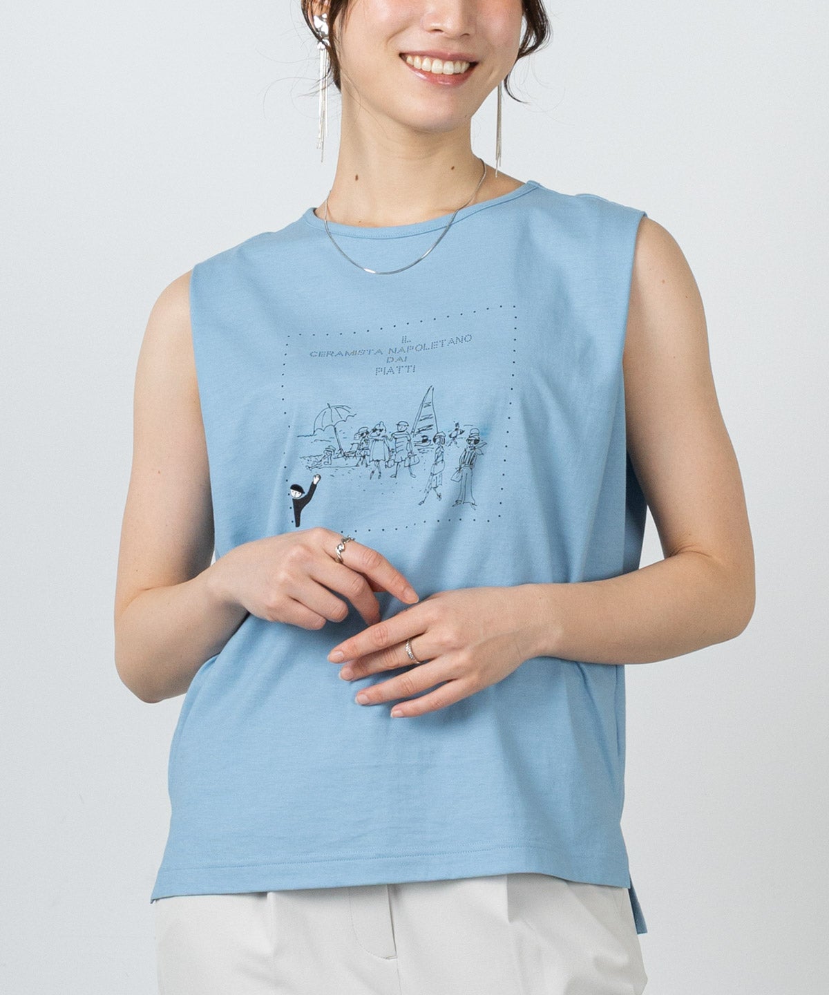 モデル着用画像(ライトブルー)