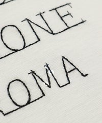 刺繍部分アップ(ライトグレー)