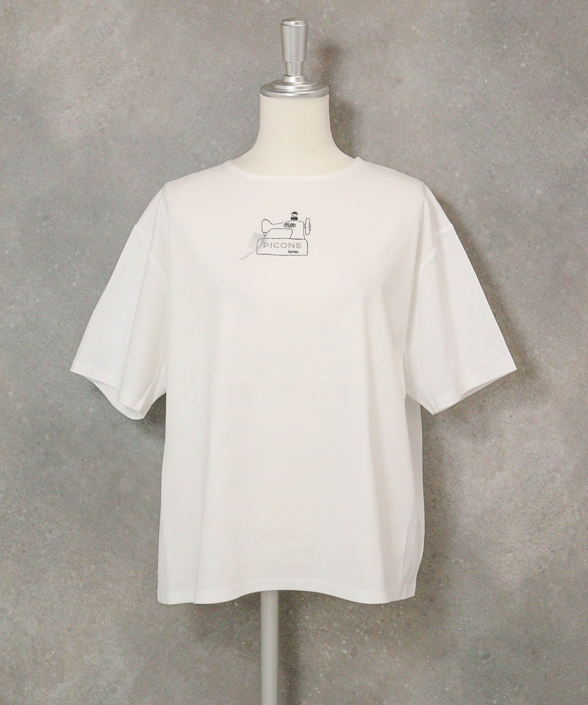 コットン100％ラメ刺繍プルオーバー(ホワイト)前