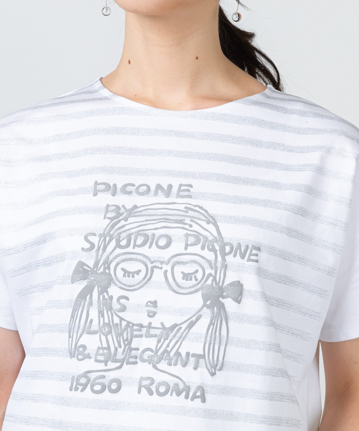 モデル着用画像（ホワイト×グレー）