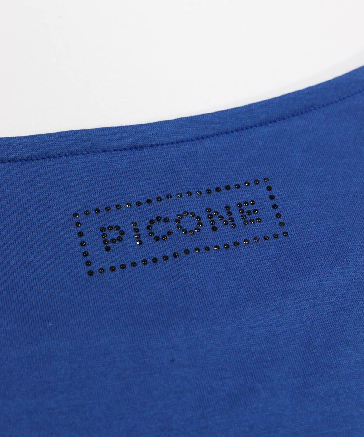 バックデザイン