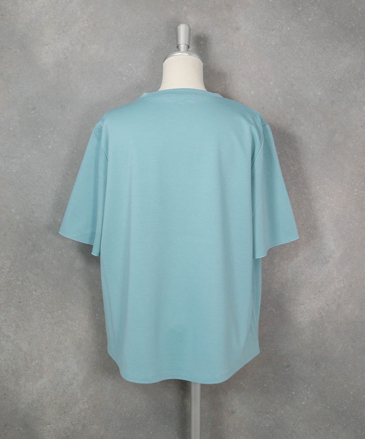 UV冷感プリントプルオーバー（ライトブルー）後ろ