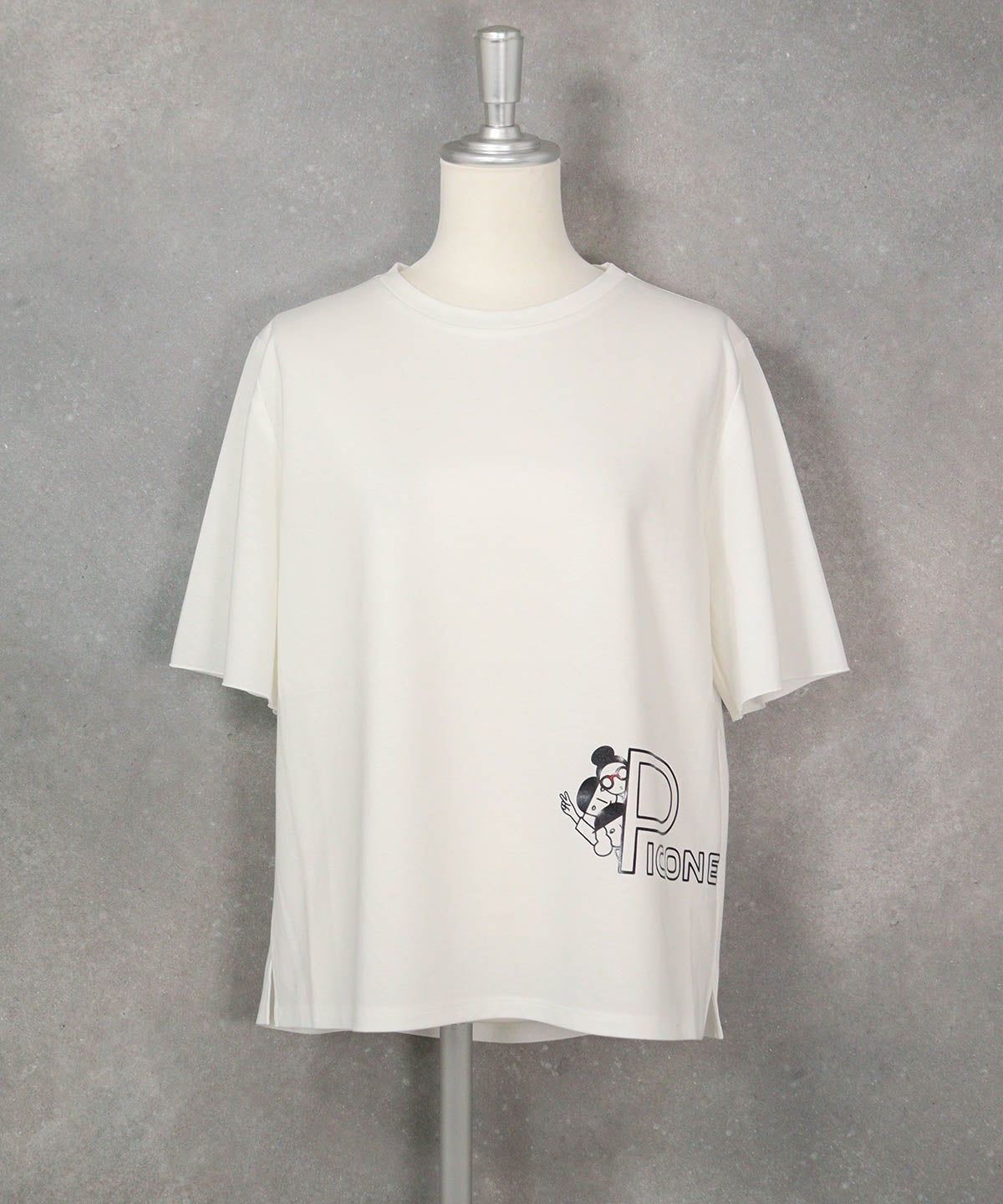 UV冷感プリントプルオーバー（ホワイト）前