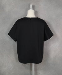 スパンコール刺繍UV冷感プルオーバー（ブラック）後ろ