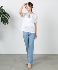 モデル着用画像（ホワイト）