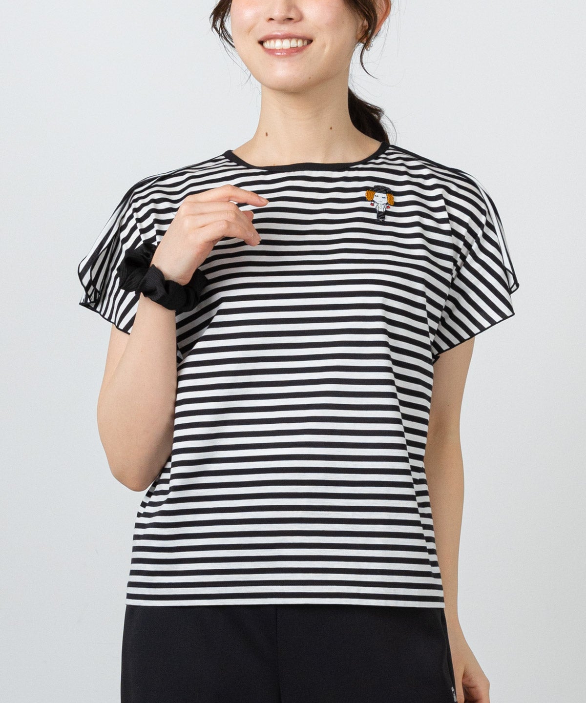 モデル着用画像（ブラック）