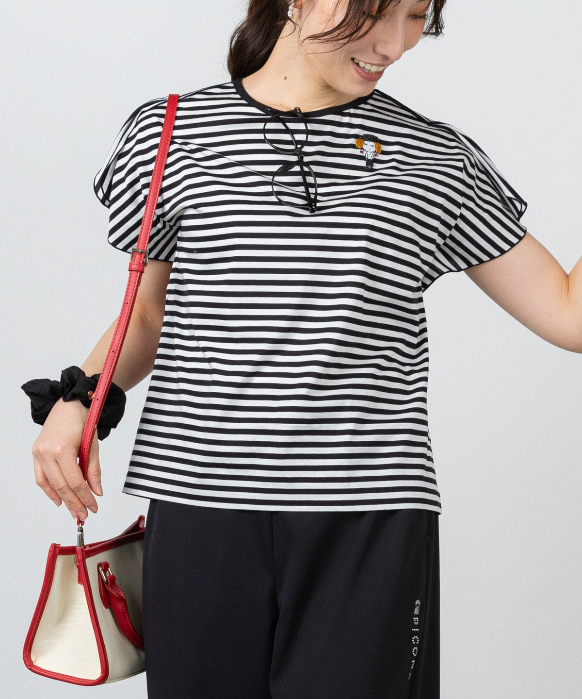 モデル着用画像（ブラック）