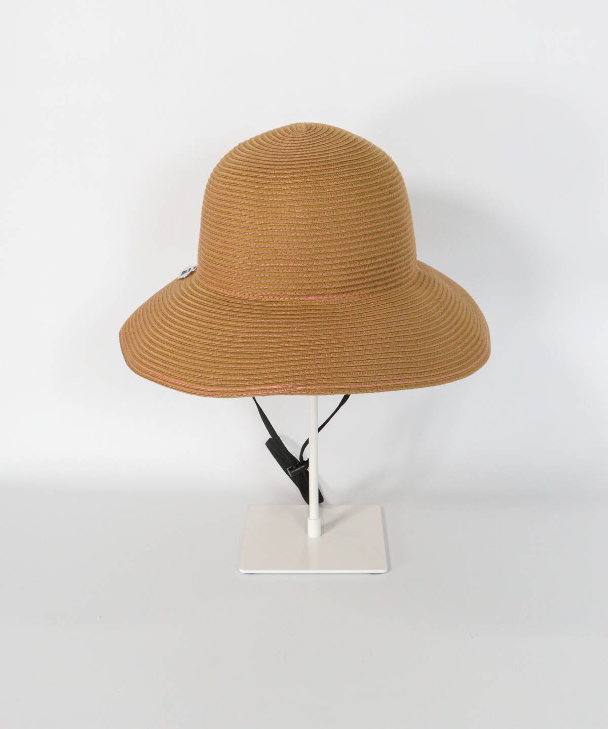 後ろ(キャメル)