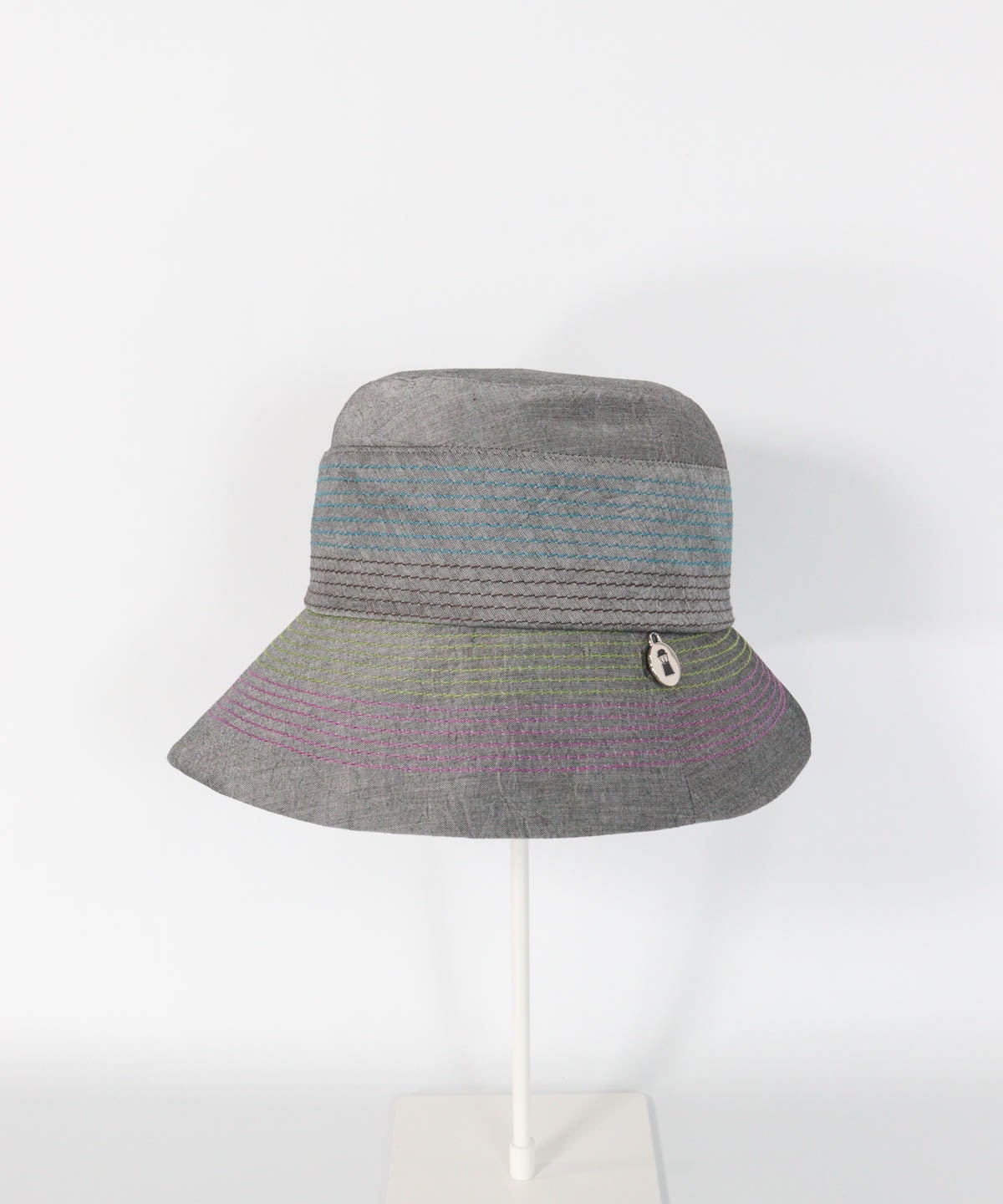 コットン100％カラーステッチハット(グレー)