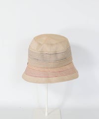 後ろ(ベージュ)