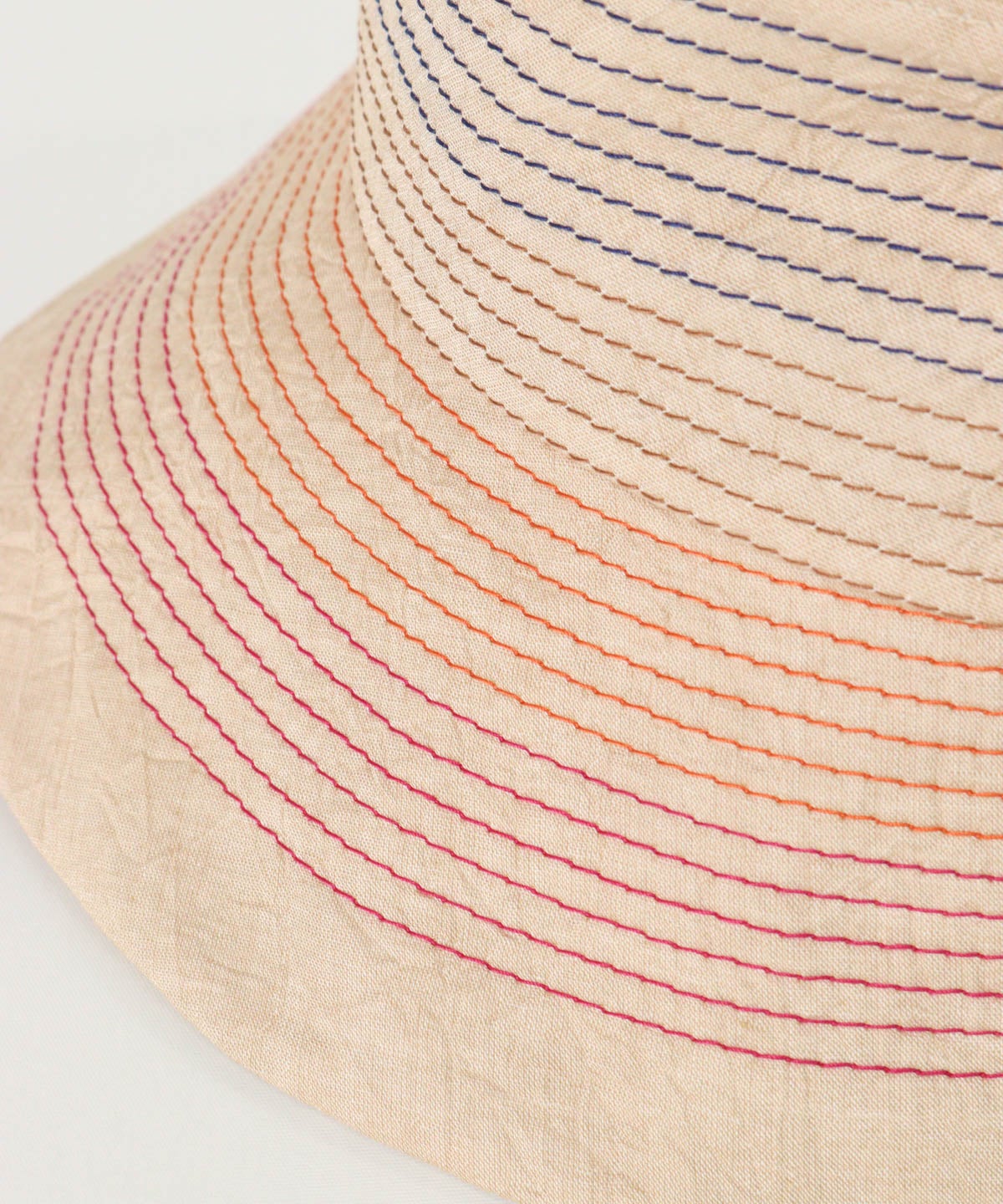 つば部分(ベージュ)