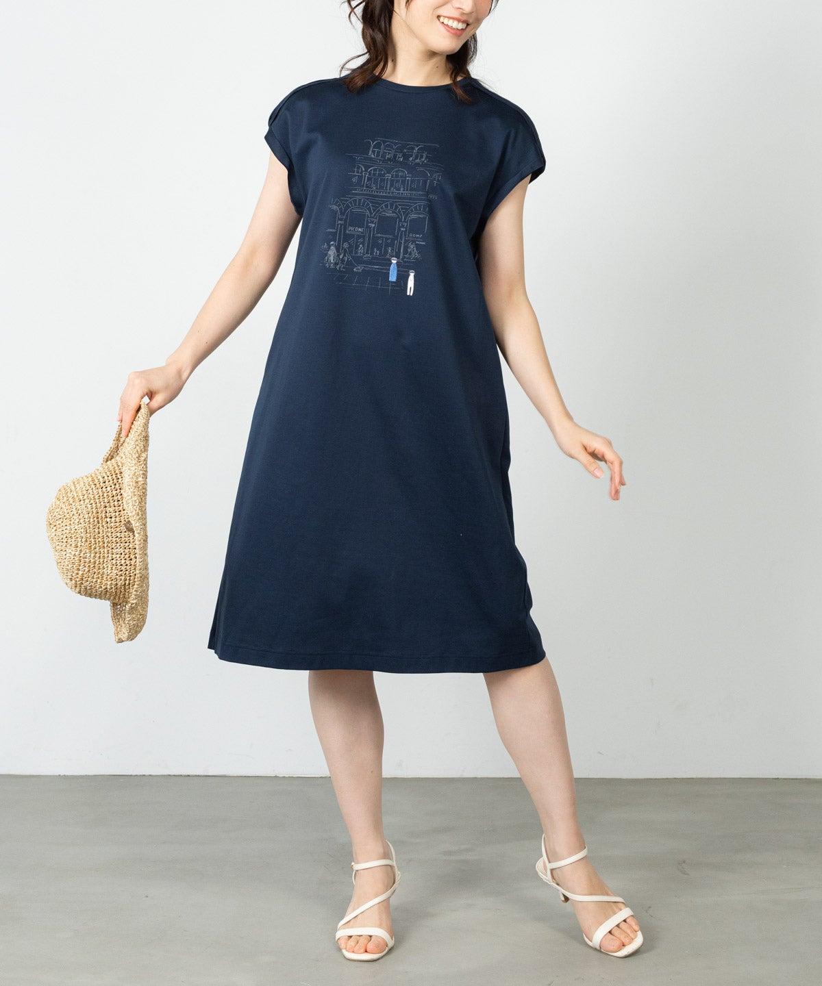 モデル着用画像(ネイビー)