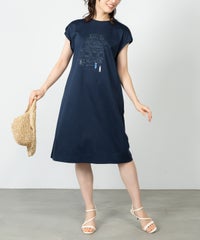 モデル着用画像(ネイビー)