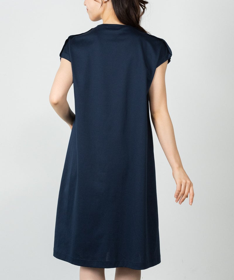 モデル着用画像(ネイビー)