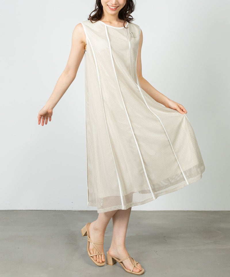 モデル着用画像(ベージュ)