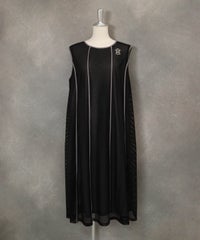 チェッカーレースノースリワンピース(ブラック)前