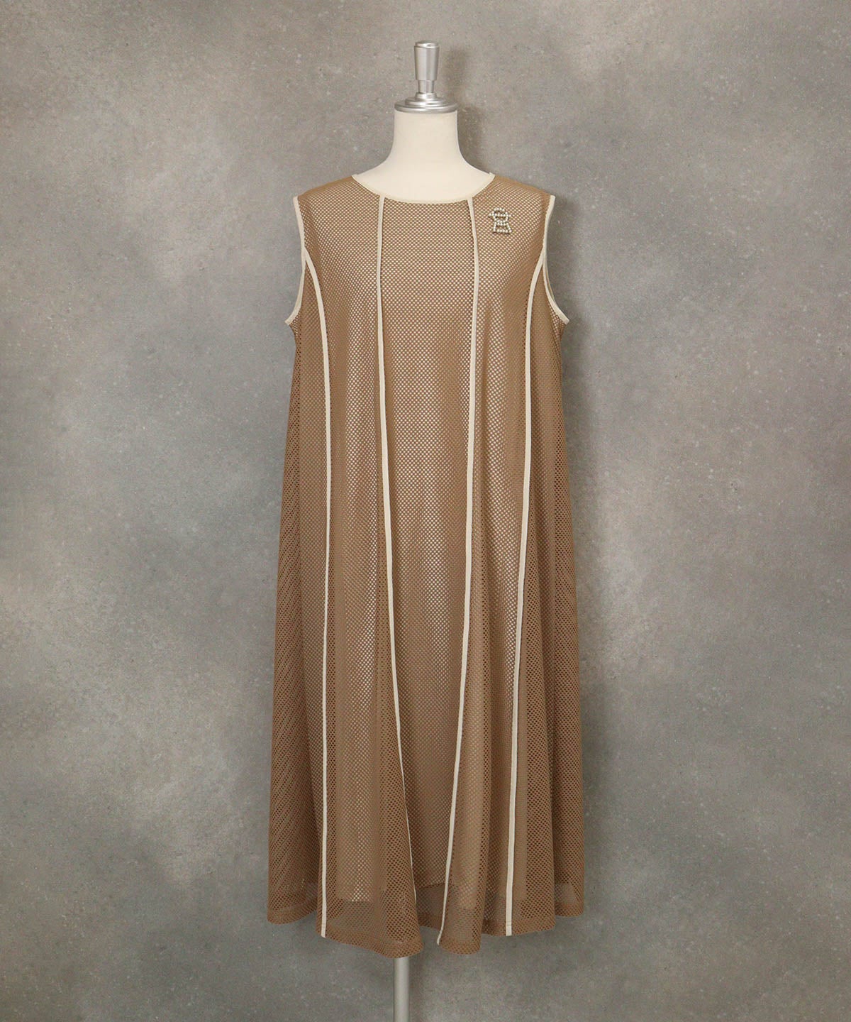 チェッカーレースノースリワンピース(ブラウン)前