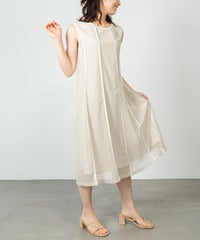 モデル着用画像(ベージュ)