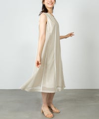 モデル着用画像(ベージュ)