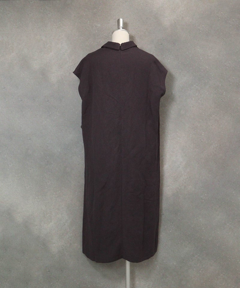 麻混スキッパー襟ワンピース(グレー)後ろ