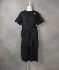 コットン100％ウエストリボン冷感ワンピース(ブラック)前