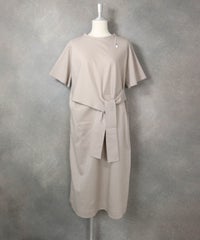 コットン100％ウエストリボン冷感ワンピース(ベージュ)前