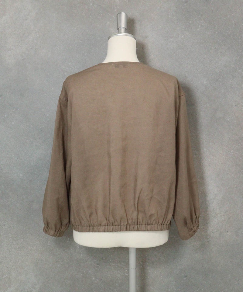 麻混冷感ジップブルゾン(キャメル)後ろ
