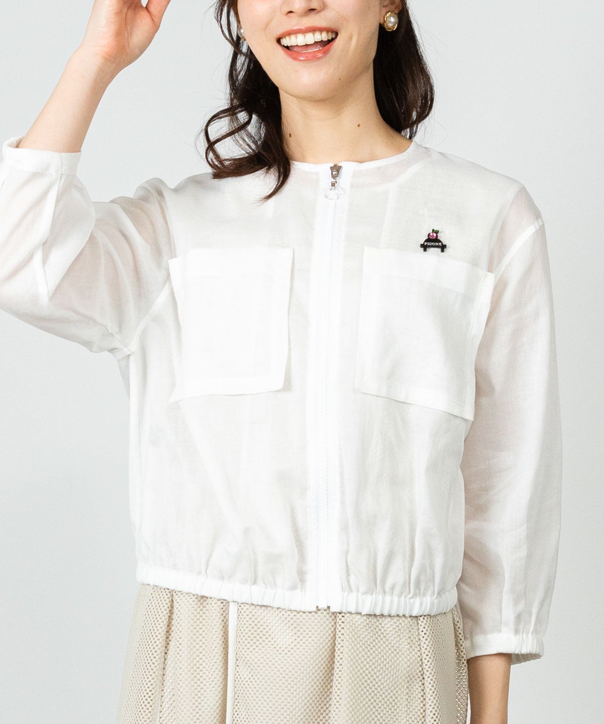 モデル着用画像(ホワイト)