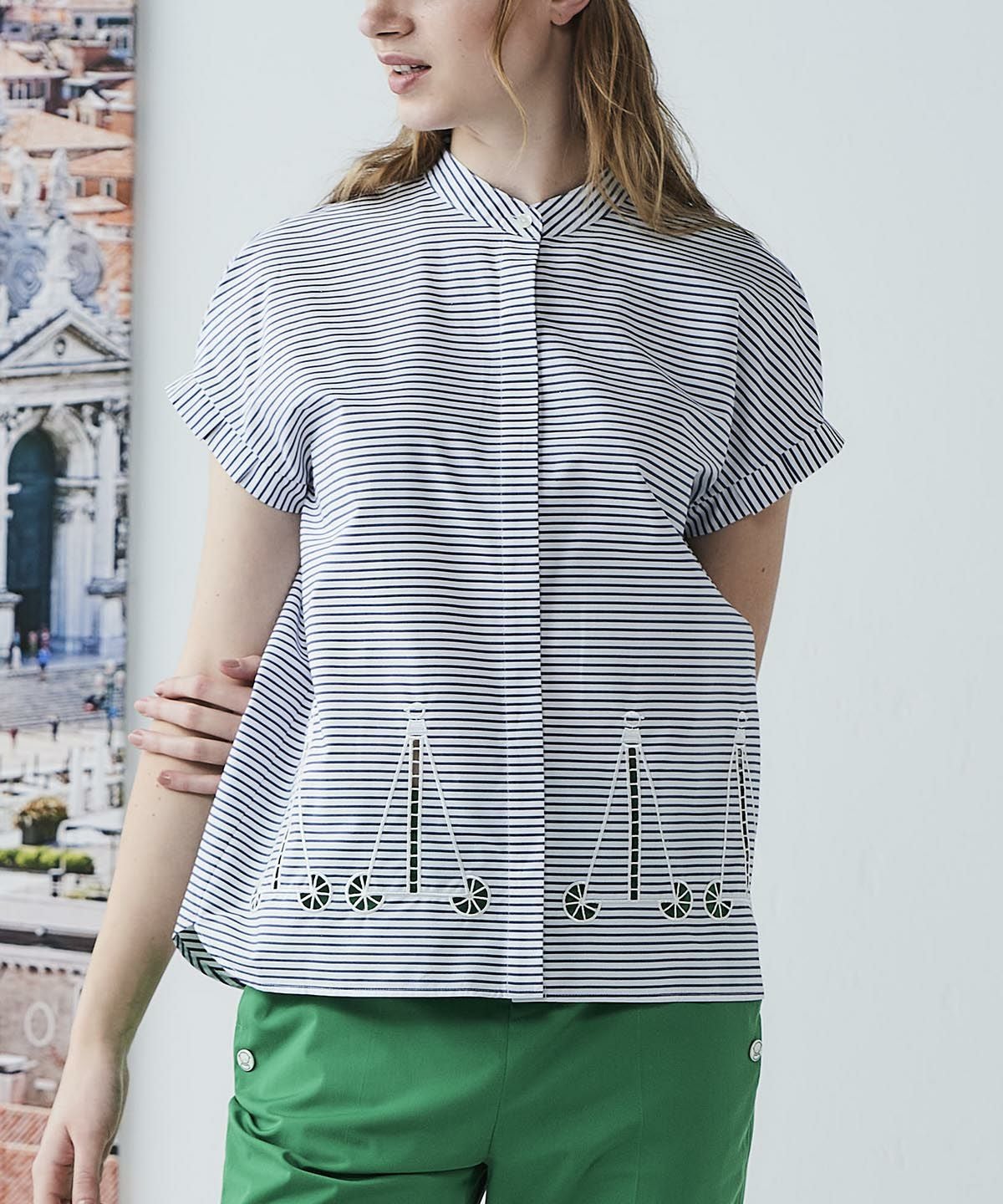 モデル着用画像(ネイビー)