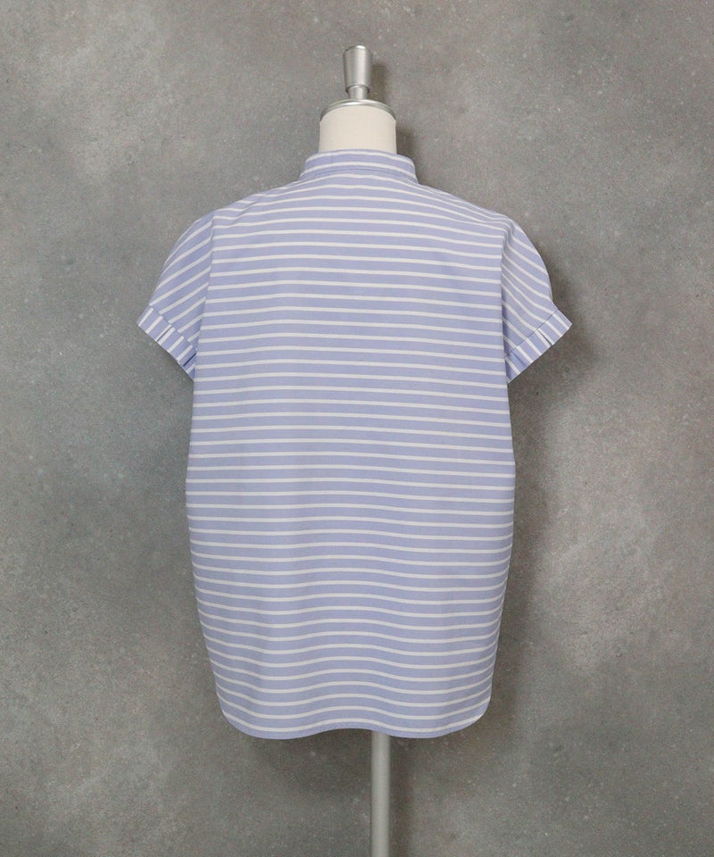 コットン100％カットワークブラウス(ブルー)後ろ