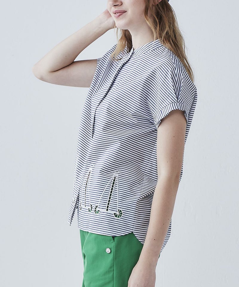 モデル着用画像(ネイビー)