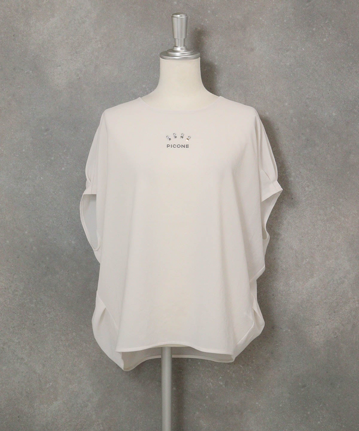 冷感速乾ドルマンタックプルオーバー(ホワイト)前