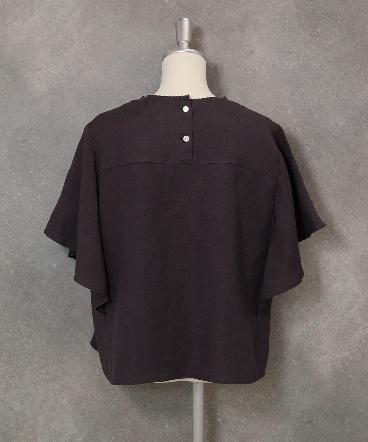 ラッフルスリーブ麻混ブラウス(グレー)後ろ