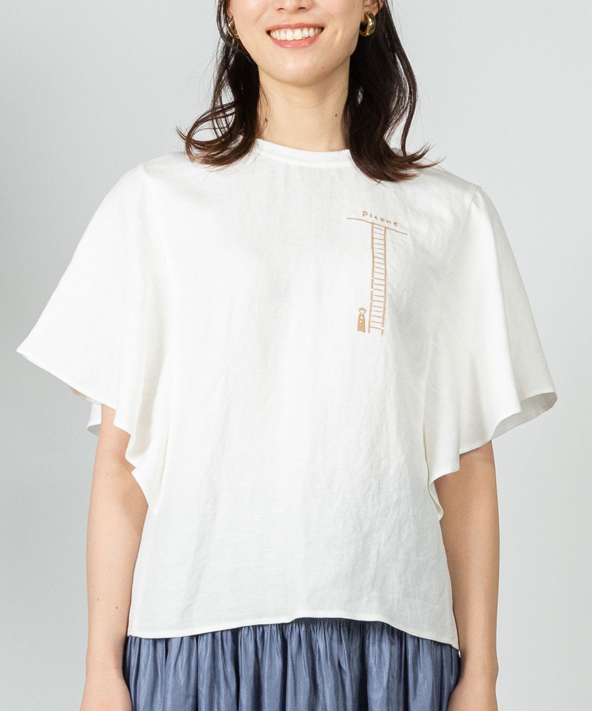 モデル着用画像(ホワイト)