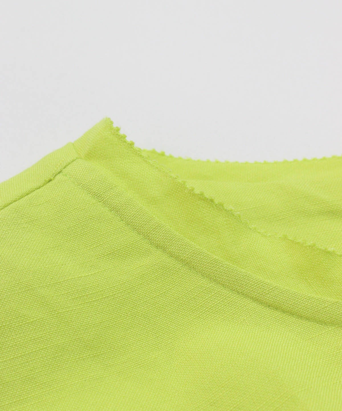 首元(ライトグリーン)