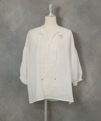 麻100％スキッパーブラウス(ホワイト)前